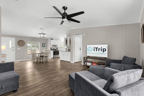 Open floor plan with plenty of room for everyone!