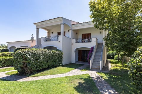 Autumn, Main Entrance, Spring, Summer, Winter