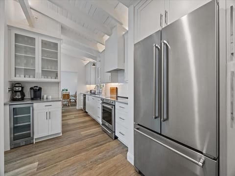 Kitchen - fully equipped