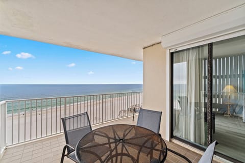Shoalwater 1005 Beachfront Balcony