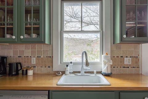 Cleaning up with a lakeside view