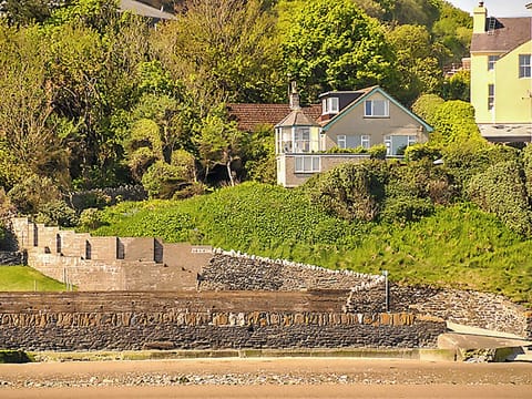 Kilmuir from the beach