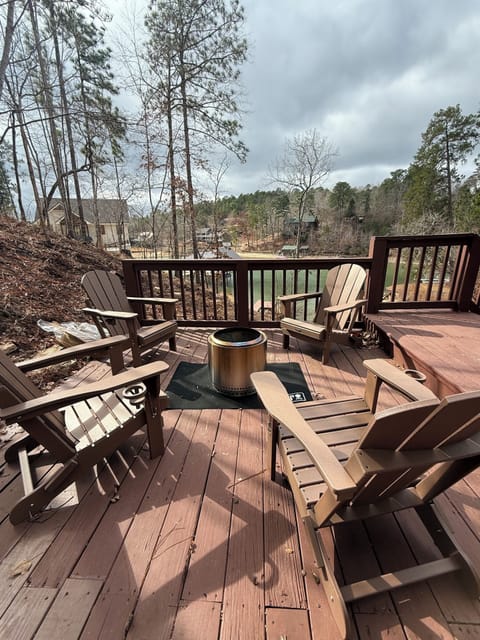 Solo stove fire pit for roasting s'mores and making memories