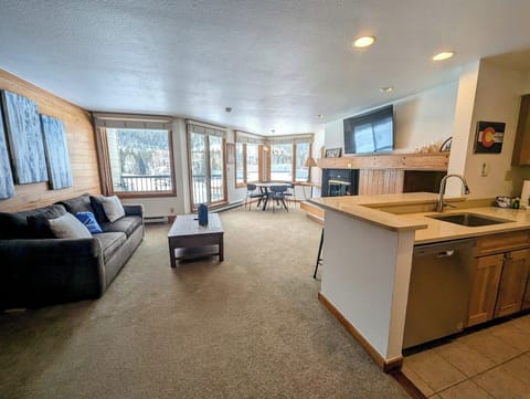 Floor to ceiling windows