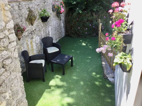 Garden area for Little Bean