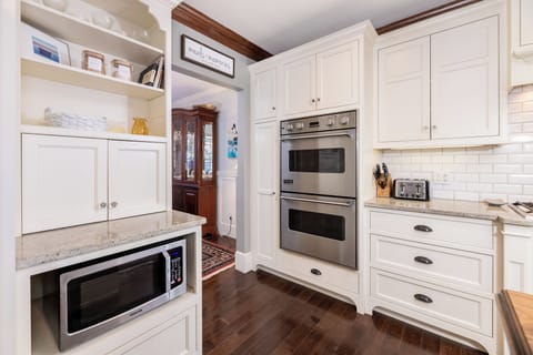 2 Viking wall ovens and microwave.  
