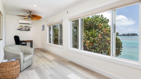 Master Bedroom reading nook / Office