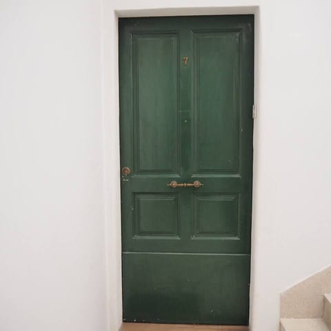 7d8aa4d7 c941 430a 8cb6 bc13370a95db