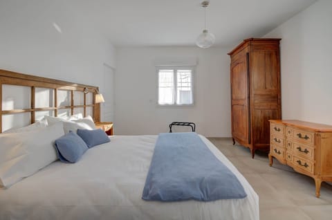 1 - La Suite du rdc et sa salle de bain privative - Domaine des Cyclamens