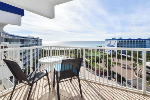 Gulfside Balcony (1)