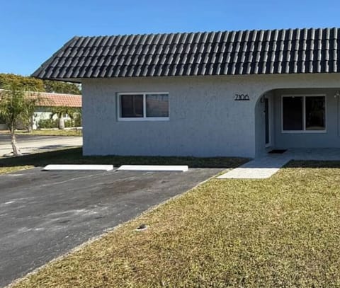 Private home with driveway parking in a quiet Tamarac neighborhood