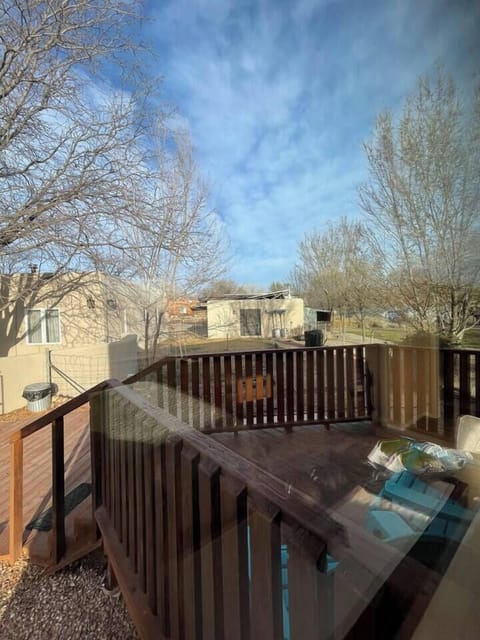 86dbfd73-ed7b-4de4-97a0-6eb53f5dcdc3