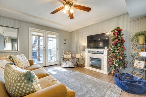 Cape Fair Vacation Rental | 2BR | 1BA | 900 Sq Ft | Step-Free Access