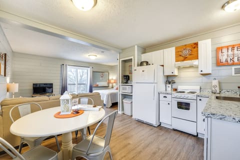 Cape Fair Vacation Rental | Studio | 1BA | Steps Required | 400 Sq Ft