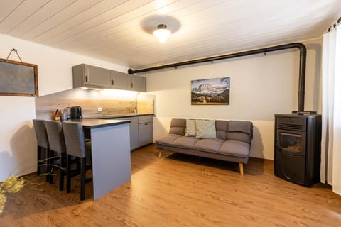 Open-plan kitchen 51 13