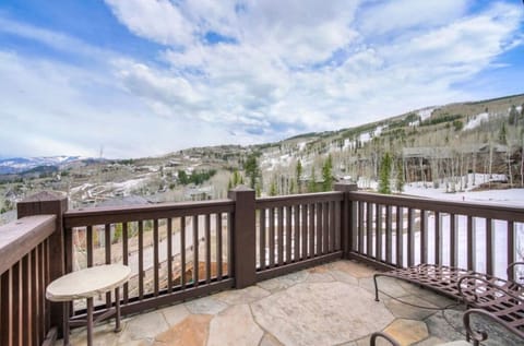 Enjoy breathtaking mountain views from our private balcony, equipped with comfortable seating. An ideal spot for morning coffee or evening relaxation.