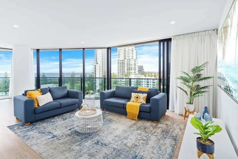 Gold Coast Luxury Resorts welcomes you to our Oracle Apartment.  We don't charge our guests a SERVICE FEE or CLEANING FEES.. Because we love our guests :)