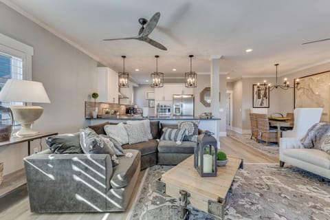 Living Room (2nd Floor)