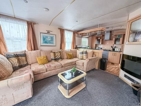 Make your staycation unforgettable with a caravan holiday at Southview Holiday Park Skegness, where you can enjoy the comfort of a cosy living room and discover the charm of Lincolnshire.