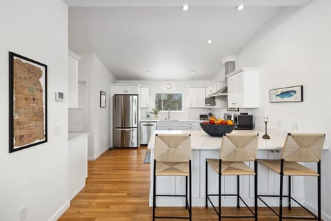 Additional seating to sip your coffee...