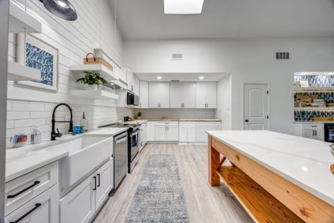 Kitchen, Cooking Basics, Dishware & Flatware, Keurig, Wine/Beverage Fridge. Cook for family and friends in this well stocked spacious kitchen.