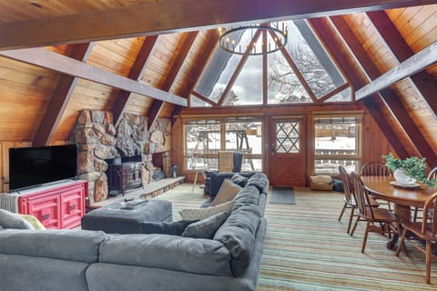 Red Lodge Vacation Rental | 2BR | 1BA | 1,450 Sq Ft | 2 Steps Required