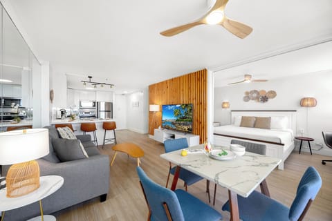 Dining table with 4 chairs