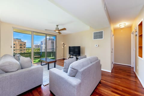 Living Room - Excellent views from the living room. Step out on to the lanai and enjoy the beautiful weather and views of Waikiki and ocean.