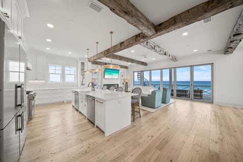 Gulf Dream | Gourmet Kitchen | Panoramic Gulf Views | 2nd Floor