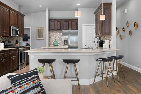A stylish and functional kitchen designed for convenience. 🍽️🏡