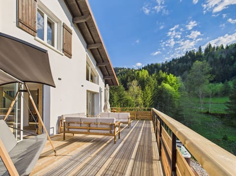 Afternoon terrace (south/west)