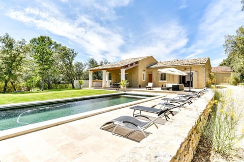 10x4 swimming pool with beach - Seasonal rental - Serenity Rentals