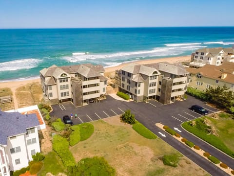 Shore Fun - Oceanfront Condo