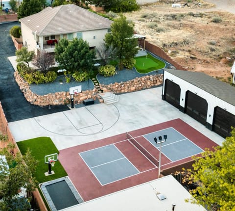 Sport court