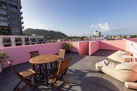 Access to private rooftop area, exclusive to this unit.