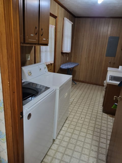 laundry room /half bath