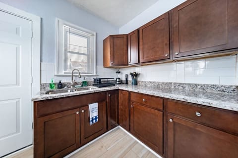 Lots of counter space for meal prep