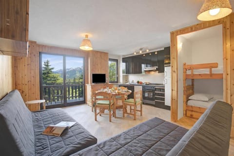 Living and dining room