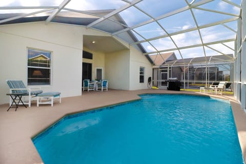 At Westbury, outdoor living is elevated to a resort-style experience, combining fun, relaxation, and a strong sense of community.