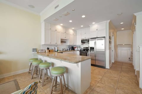 Bayfront Boaters Paradise  Fishermans Dream