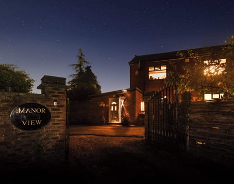 Pied-a-Terre at Manor View, Bury - Host & Stay