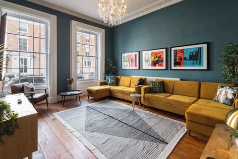 The Falkner Quarters I and II, Liverpool - Host & Stay