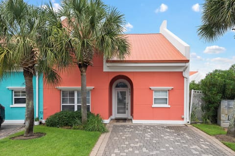 Welcome to Coral Retreat in Perdido Key!
