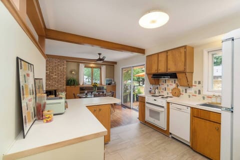 9bac6bc2 48e5 4839 a2c1 17e4875f6cd1