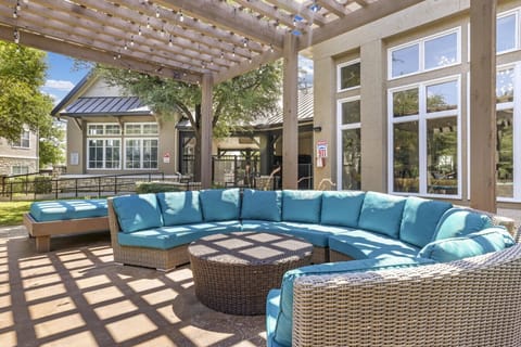 The outdoor areas’ plush seating beckons you to sink in and relax, surrounded by light and airy decor.