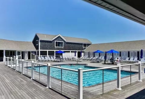 Private saltwater pool for Belmont Residents.