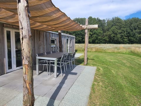 Terrace - Hoeve Twente - De Torenvalk