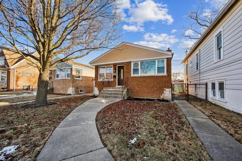 Neighborhood, Path, Walkway, City, Sidewalk