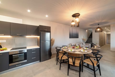 KS Mega Villa - Unit 1