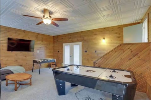 Game room, Smart TV, Sectional couch with pullout bed, Foosball , air hockey